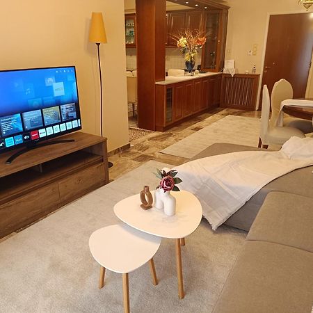 Anyfapartment Kalamata Exteriör bild