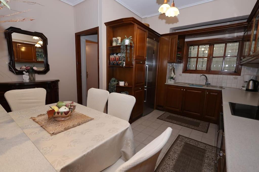 Anyfapartment Kalamata Exteriör bild
